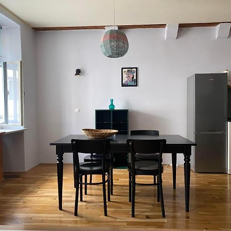 Vintage Charm Apartment Ljubljana Exteriör bild